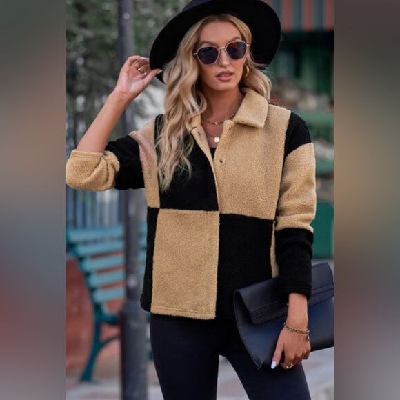 Jackets & Blazers - Colorblock Checkered Sherpa Shacket